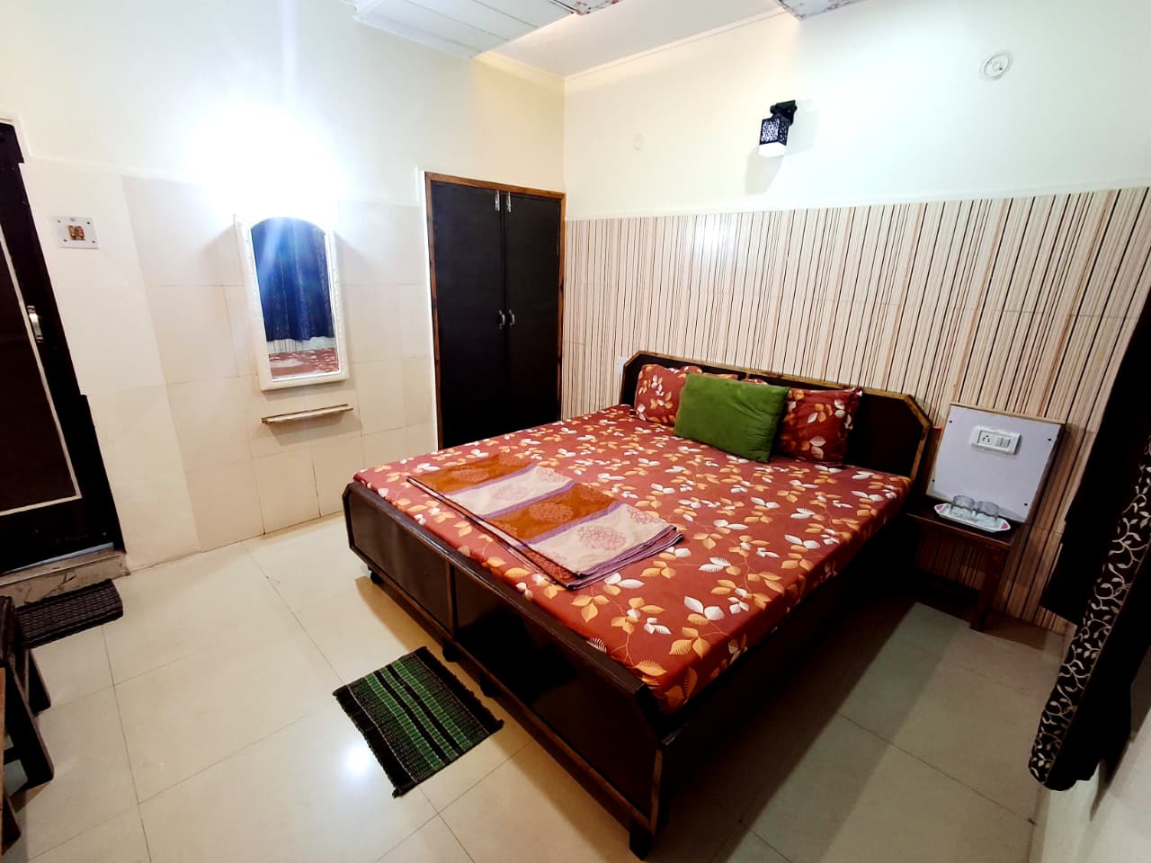 HOTEL TAJ DELUXE - Tap to explore photos