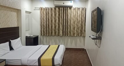 Hotel Imperial Inn Room Type - Super Deluxe Room
