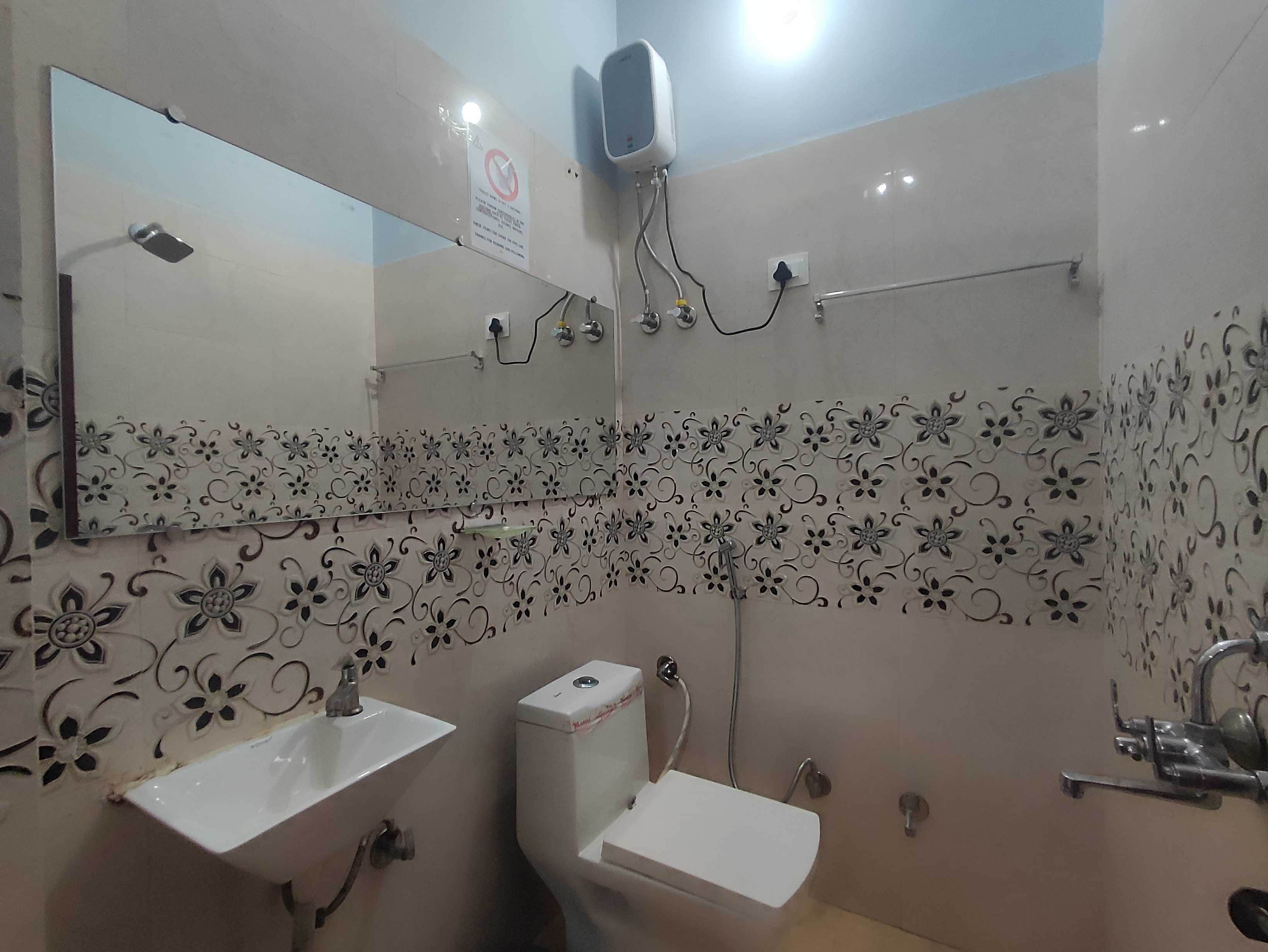 Hotel O Sharvil Inn - Tap to explore photos