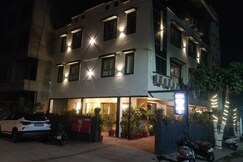 Wishotel Xpress 7 Eleven