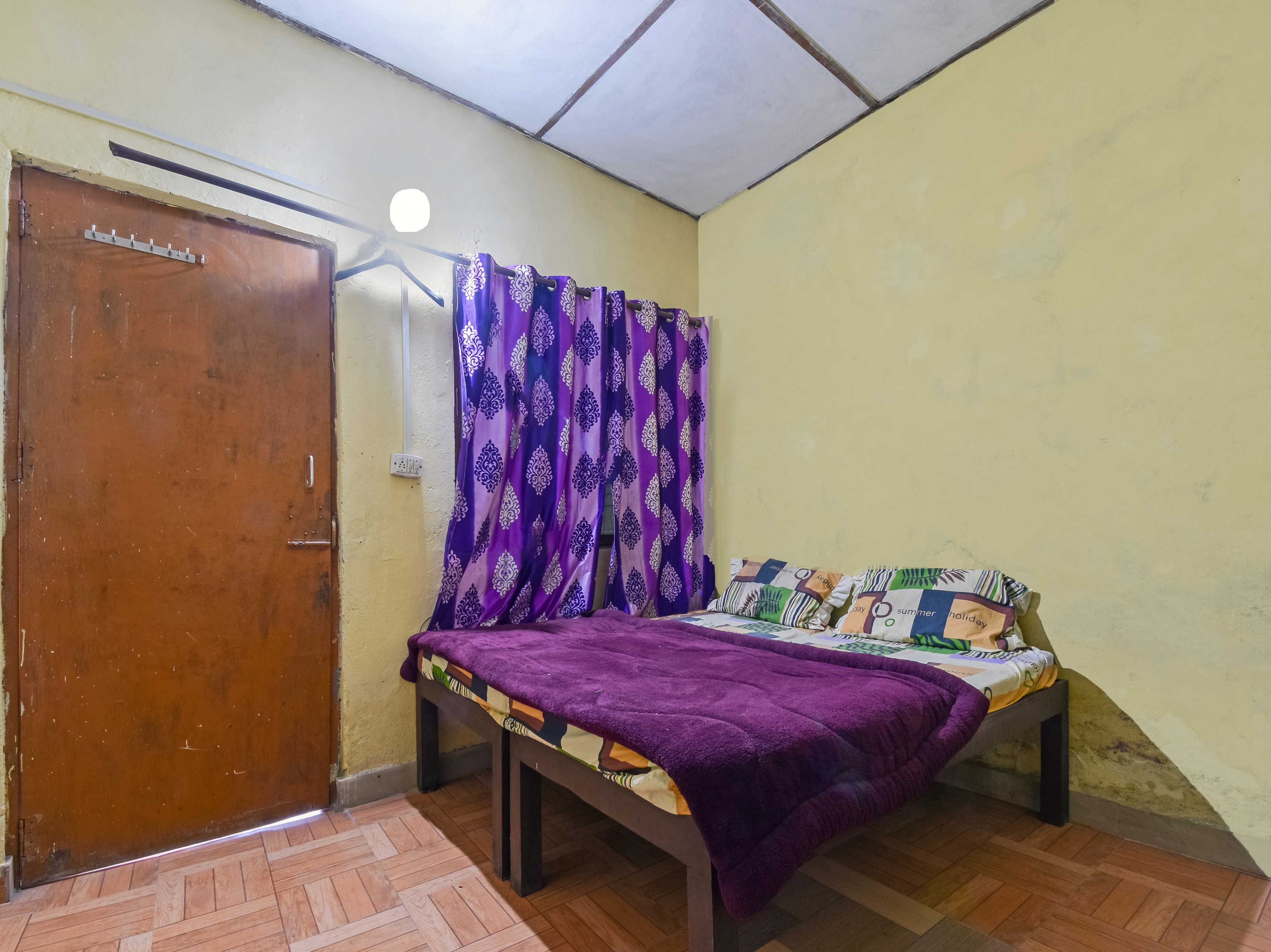 Amar Guest House-Mussoorie - Tap to explore photos