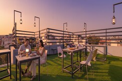 FabHotel Jaipur Casa