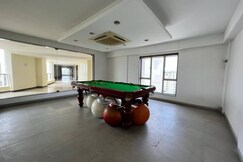 Luxury Cozy Flat in Kolkata Near Airport Market