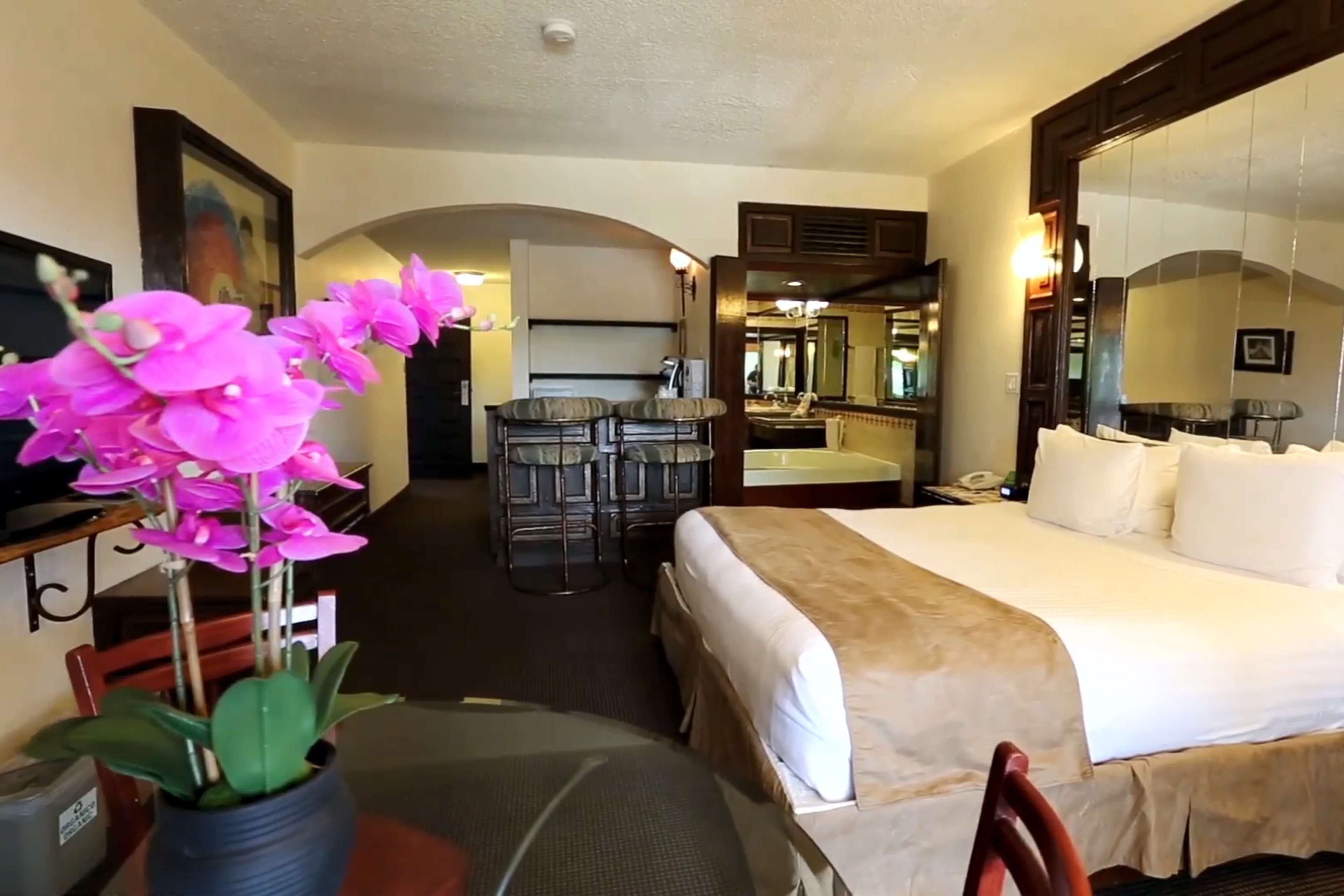 Best Western El Cid - Tap to explore photos