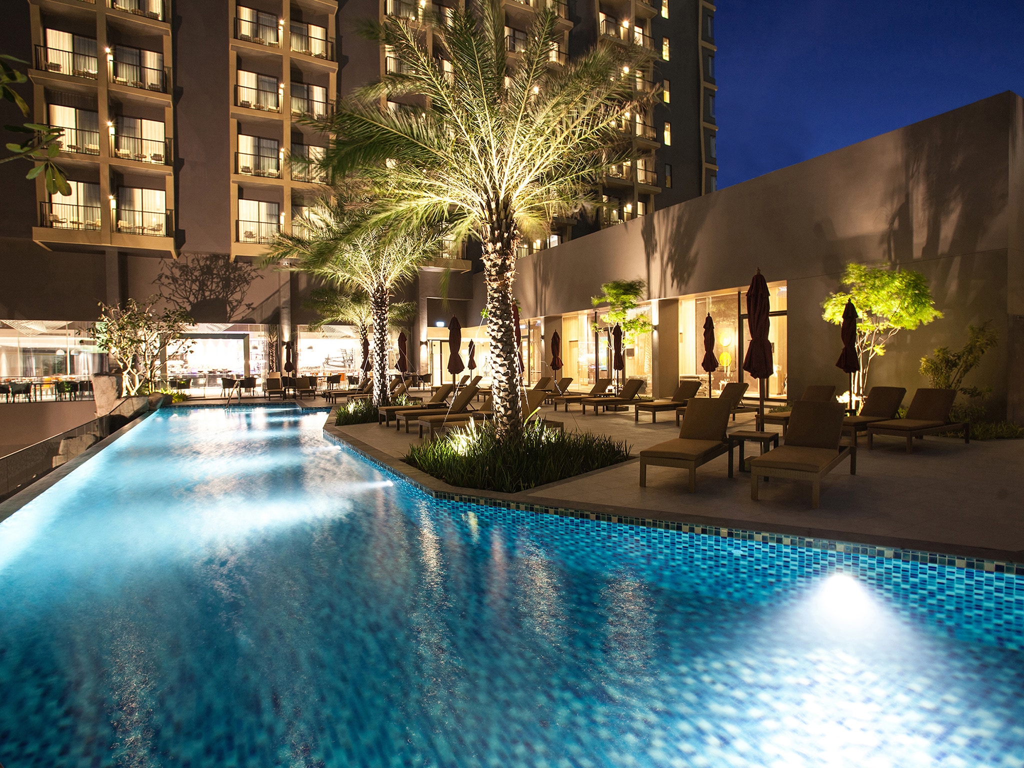 Mercure Pattaya Ocean Resort - Tap to explore photos