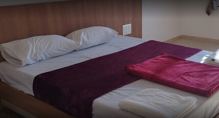 Shivratn Comforts Room Type - Executive Non AC Room
