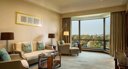 SOFITEL HANGZHOU WESTLAKE Room Type - PRESTIGE SUITE, 1 King-Size Bed