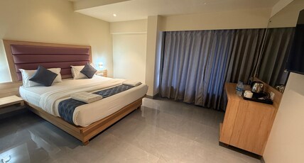 Hotel Legacy Inn Room Type - Deluxe Double Room