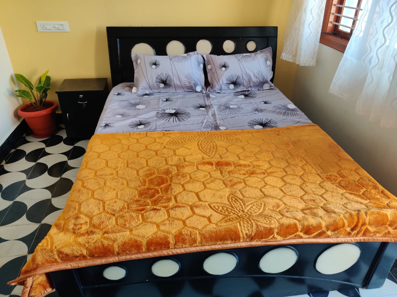 Benyan Breeze Homestay - Tap to explore photos