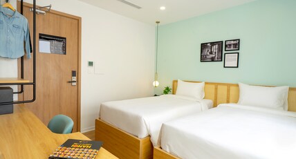 Wil'que Hotel Hanoi Room Type - Executive City View Balcony Twin Wil'que Hotel Hanoi Room Type - Executive City View Balcony Twin