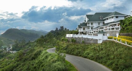 Elysium Garden Room Type - Jacuzzi Valley View Premium