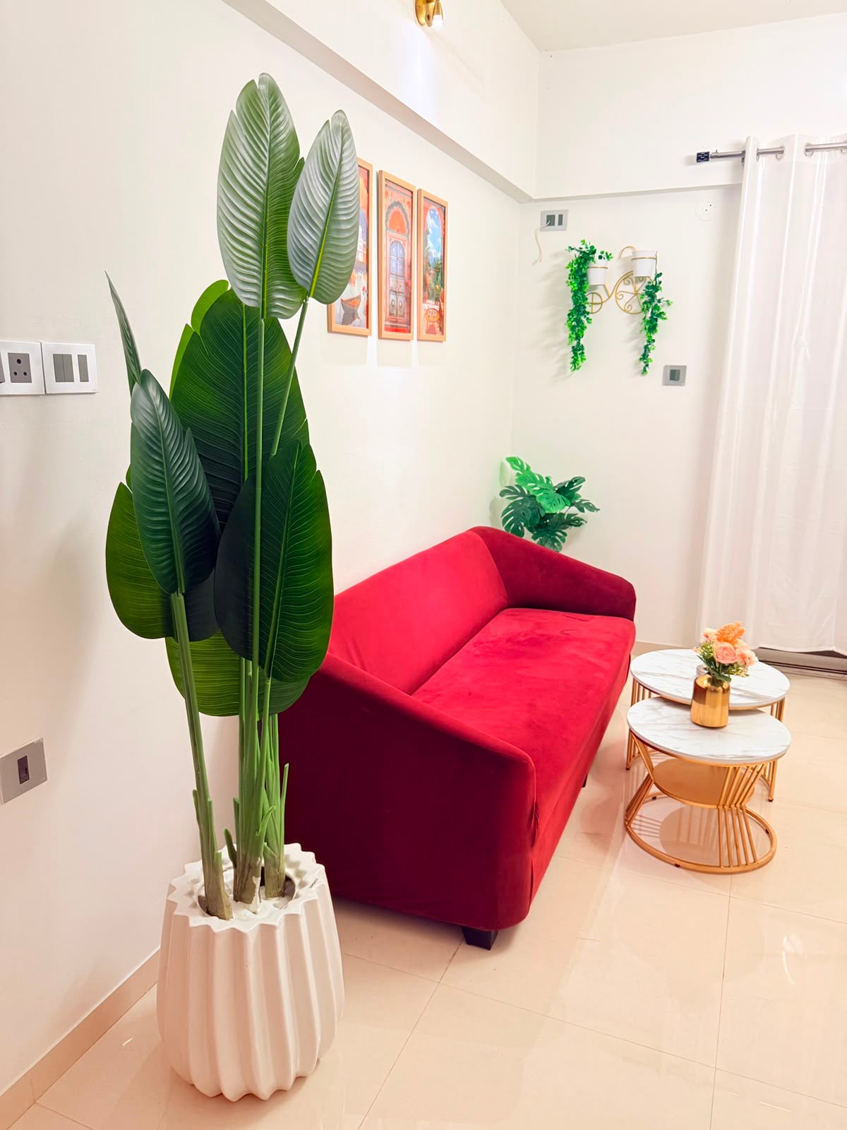 Romantic Jacuzzi stay with Balcony eden Garden - Tap to explore photos