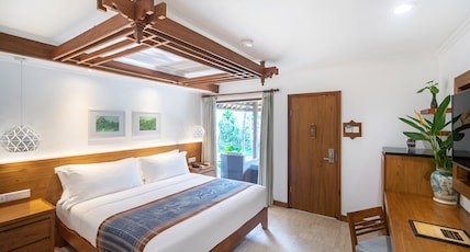 Legian Beach Hotel Room Type - Deluxe Garden Bungalow