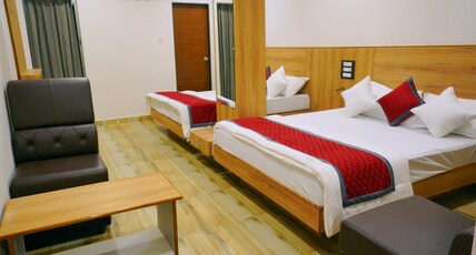 Hotel Sri Sai Krishna Room Type - 4 SHARING