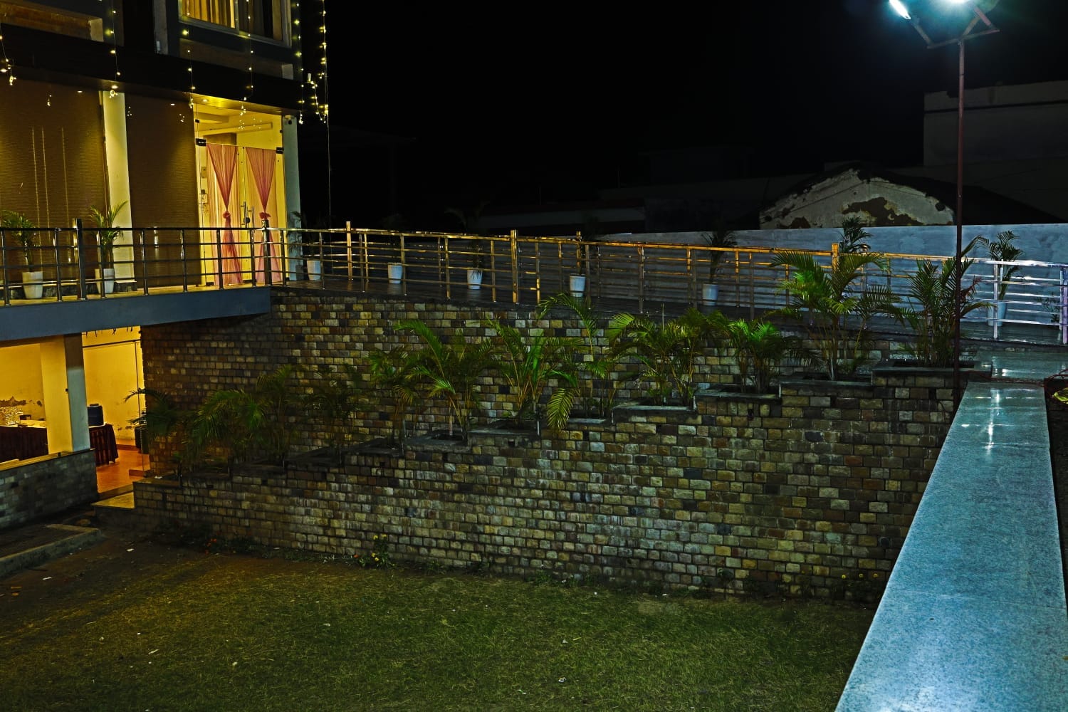 Doon Sanskaram Hotel - Tap to explore photos