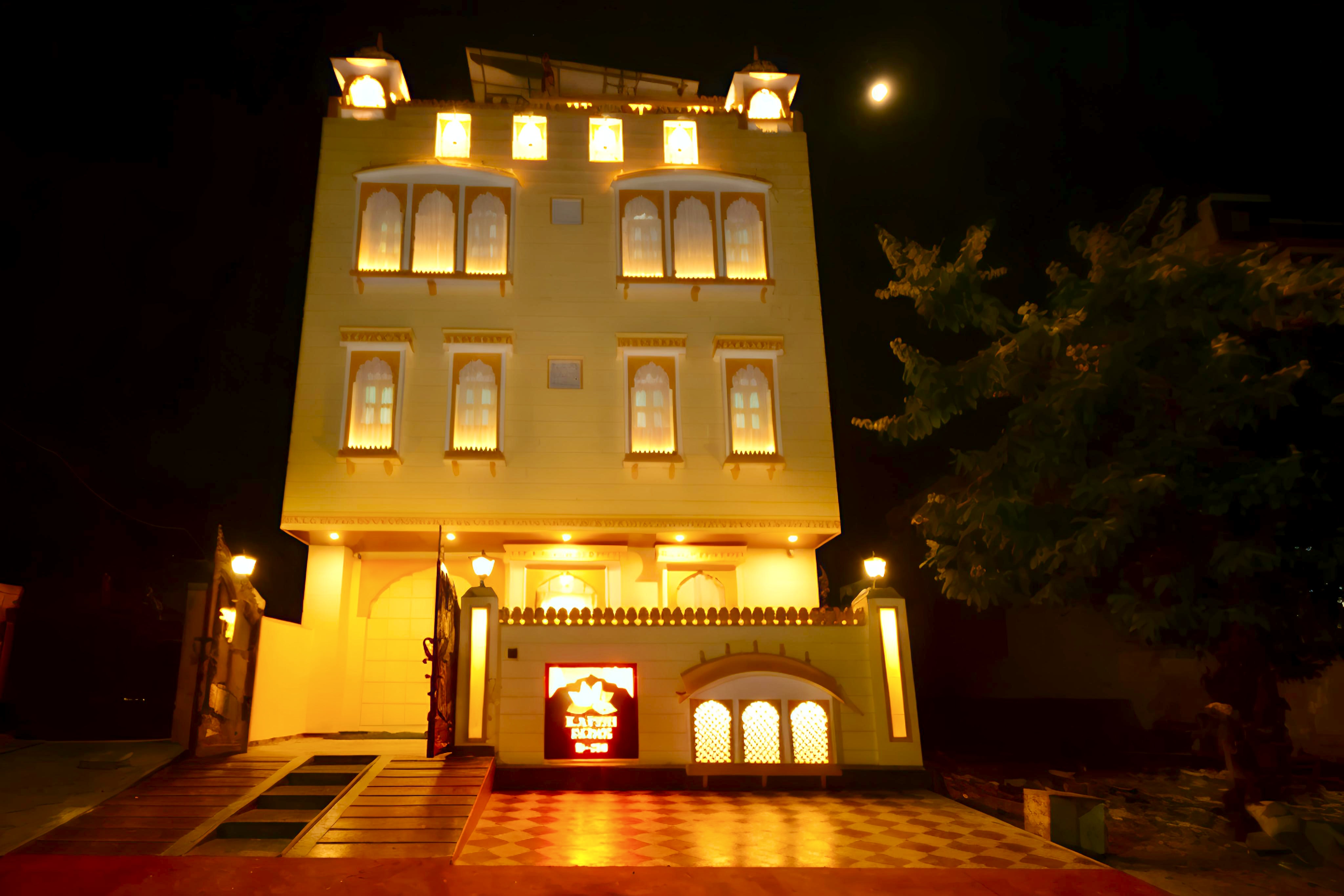 Kapish Home - All Pure Veg, Jagatpura Near Akshaya Patra - Tap to explore photos