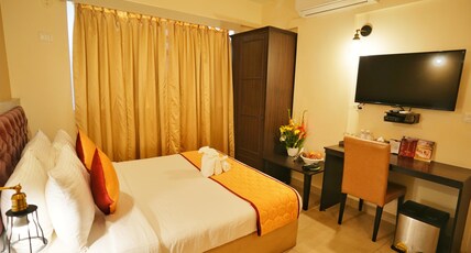 The Altruist Whitefield Hotel Room Type - Classic Queen Room