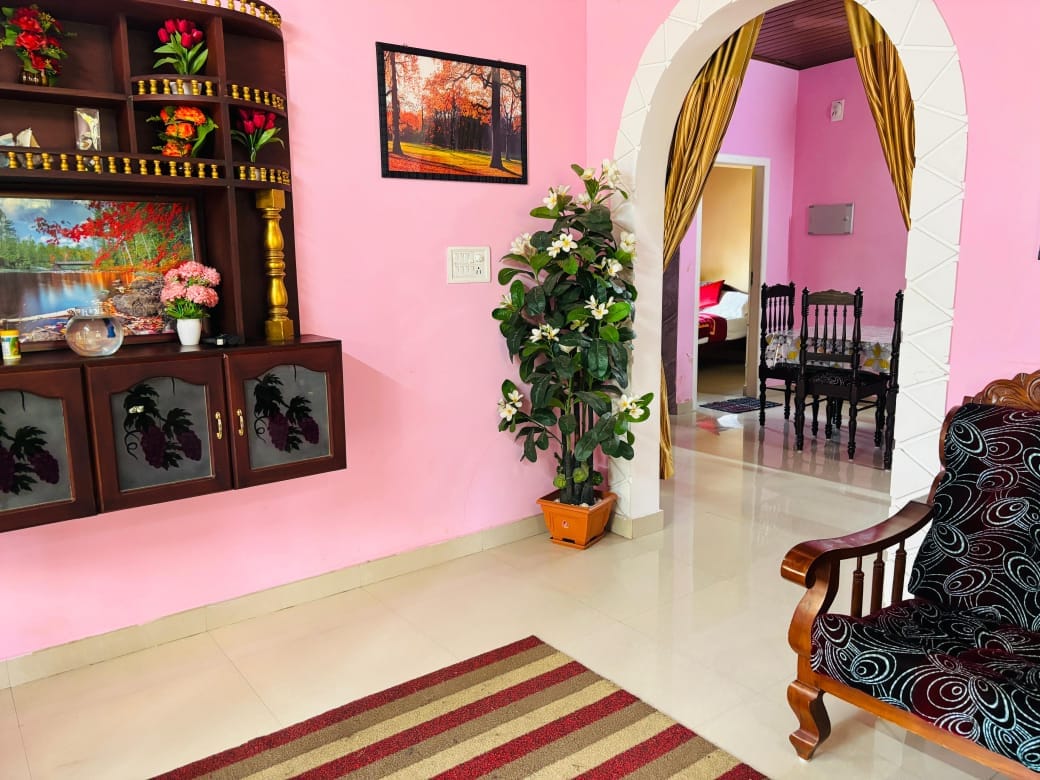 Manjummel Homestay - Tap to explore photos