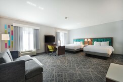 Hampton Inn and Suites Tulsa Central