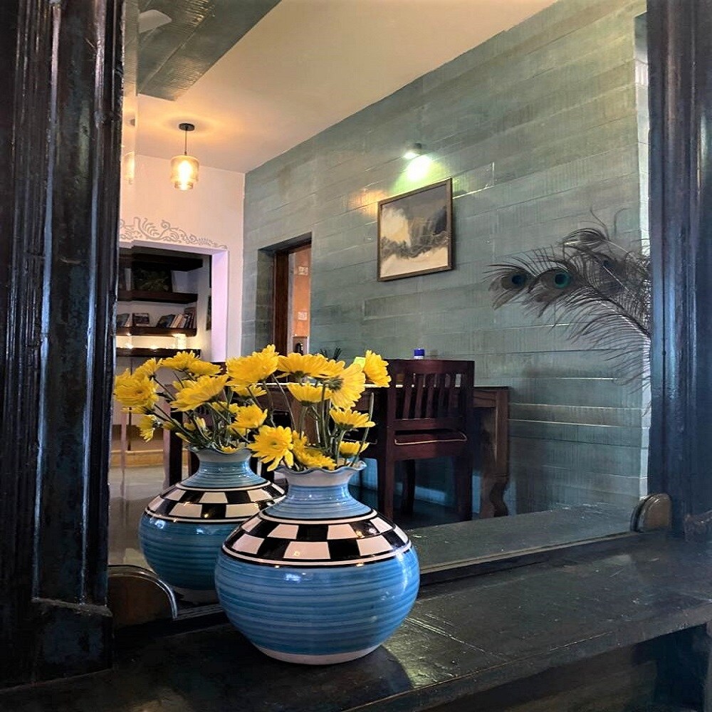 Villa La'more - Tap to explore photos