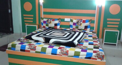 Hotel Royal Inn Room Type - Double Bed Room ( NON AC )