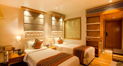 Hotel Shubh Inn Room Type - Deluxe Double Bed Room Hotel Shubh Inn Room Type - Deluxe Double Bed Room