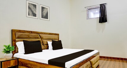 Hotel O SHREE MANDAP HOTEL Room Type - Classic