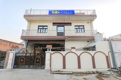 Rooms of FabHotel Awadh Inn