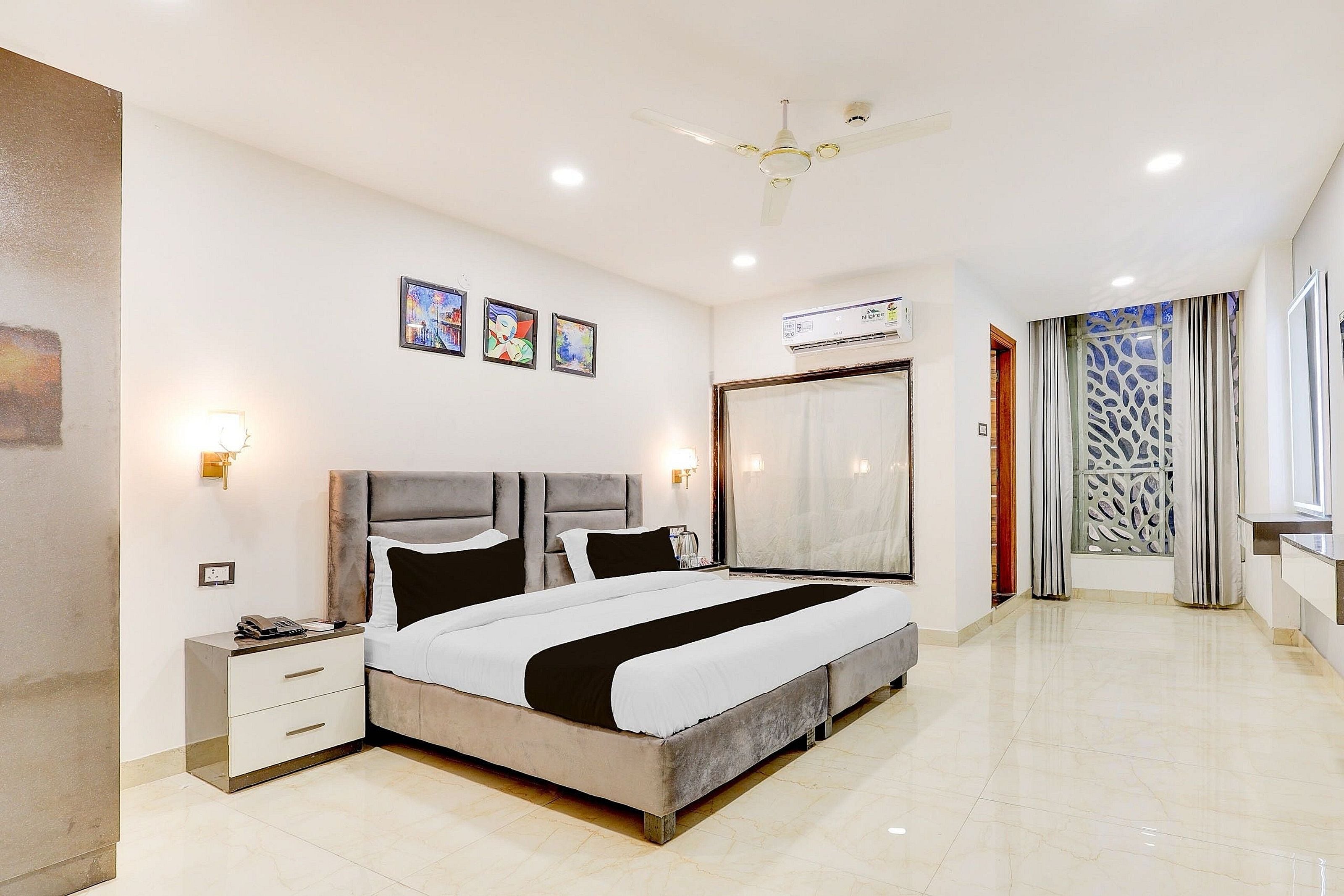 Hotel O Chattarpur Residency - Tap to explore photos