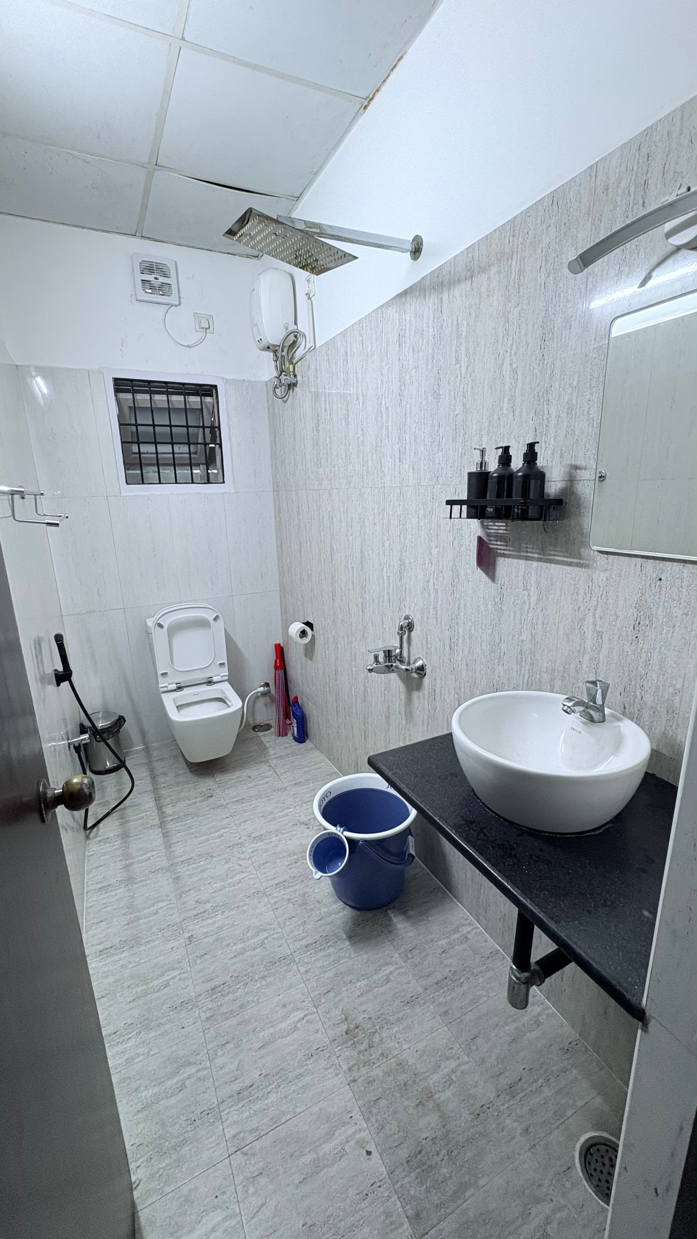 Vasanth Enclave - Tap to explore photos