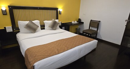 Hotel Vrishali Executive Room Type - Standard Room
