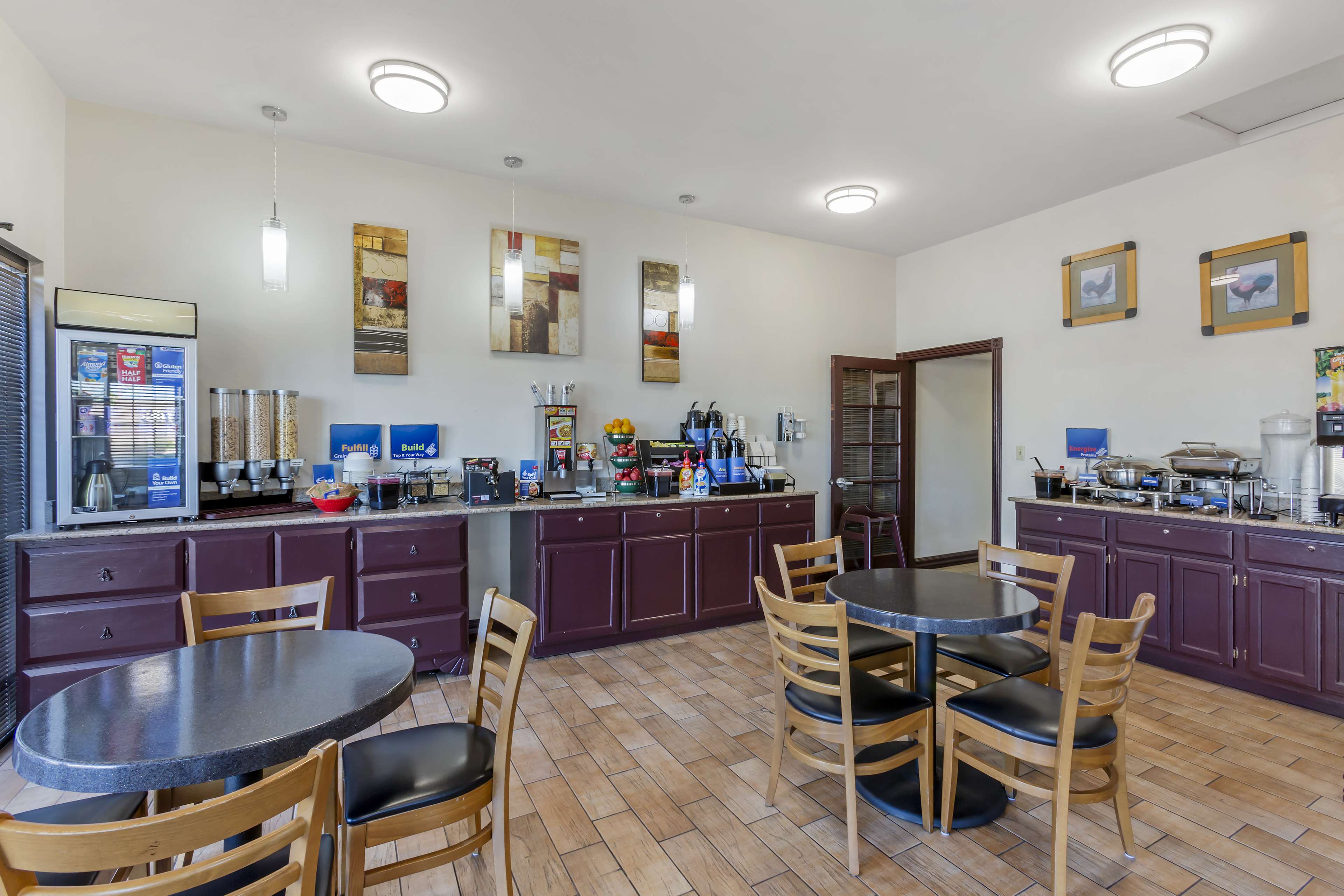 Best Western Superstition Springs Inn - Tap to explore photos