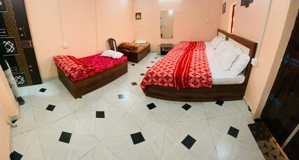 RK PAYING GUEST HOUSE Room Type - MULTI-BEDROOM NON-AC