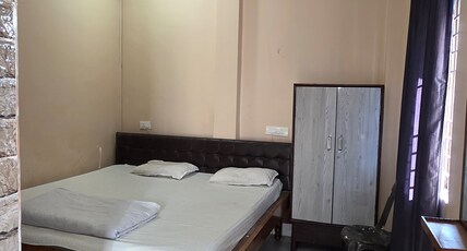 Aashiyana Inn Room Type - Bedroom 5