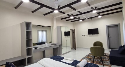 Regal Heights Room Type - Family Room