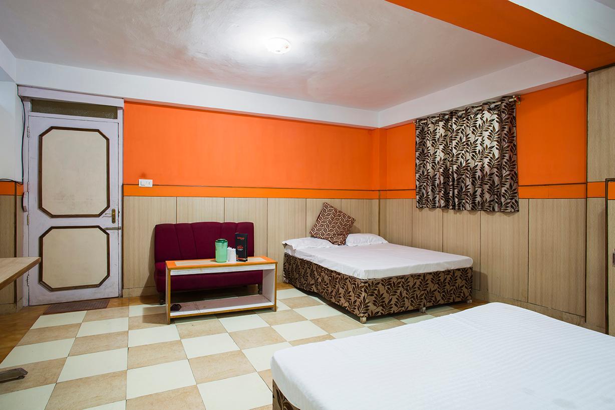 Hotel Satkaar - Tap to explore photos