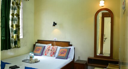 Hotel Banipark Palace Room Type - Semi Deluxe(Non AC)