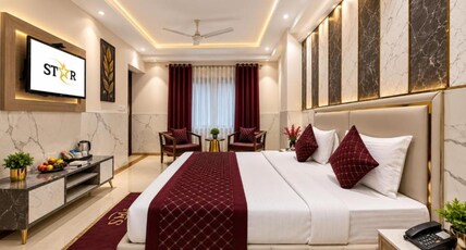 Hotel Delhi 37 by Star Group Room Type - Classic Room With Free WIFI Hotel Delhi 37 by Star Group Room Type - Classic Room With Free WIFI