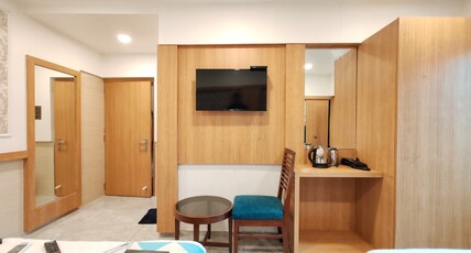 Aishwarya Residency Room Type - Deluxe Double Room