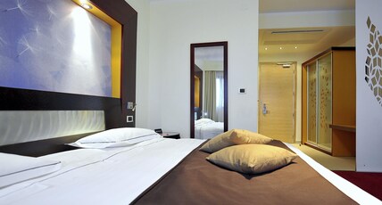 Mercure Olbia Room Type - TRIPLE ROOM