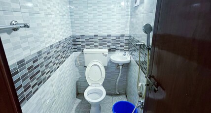Relax Inn, Cherai Room Type - Budget AC Room