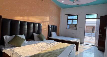 The Grand Plaza Room Type - Deluxe Quadruple Room AC