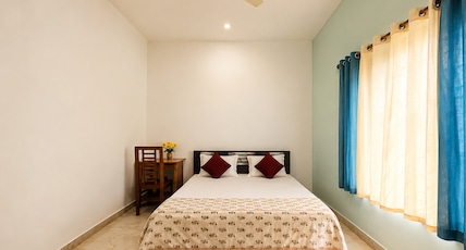 Rams Guest House Meadows Room Type - Double Room with Private Bathroom (102)