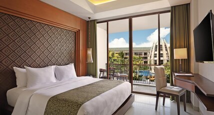 Golden Tulip Jineng Resort Bali Room Type - Deluxe Pool View Golden Tulip Jineng Resort Bali Room Type - Deluxe Pool View