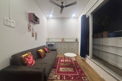 1BHK |Pvt Garden| Peaceful Retreat -Nr to Airport