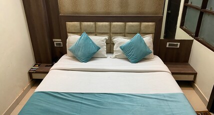 Hotel Royal Galaxy Room Type - Deluxe