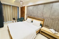 Hotel Mamta Palace - 500 Meters from Nakki Lake Mount Abu