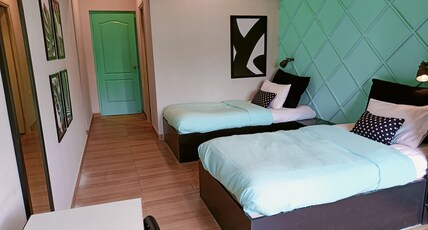 FF21-Pods Room Type - Deluxe Twin Sharing