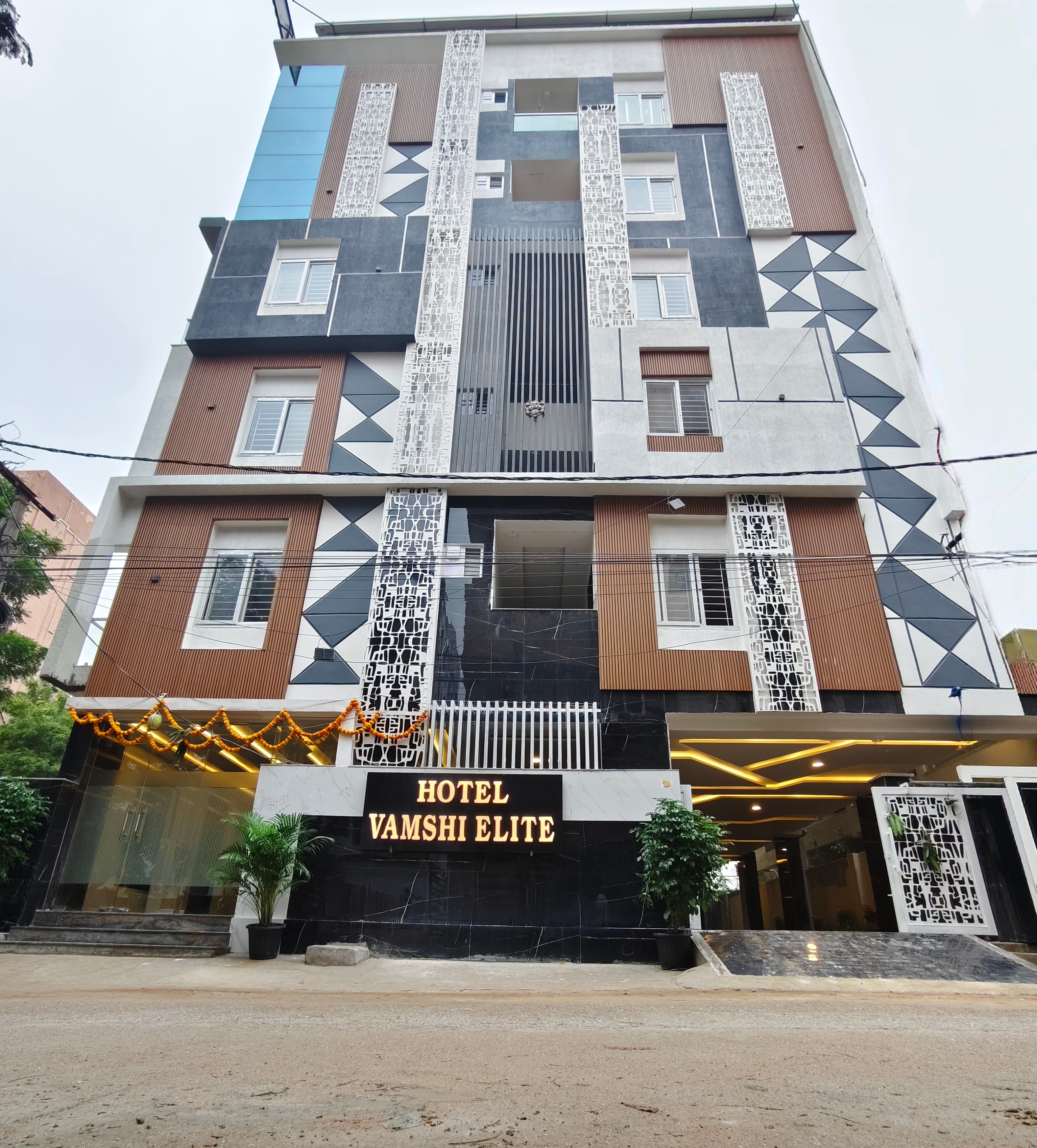 Hotel Vamshi Elite - Tap to explore photos