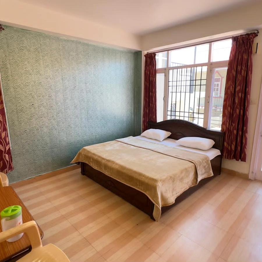 Keshav Niwas Homestay - Tap to explore photos